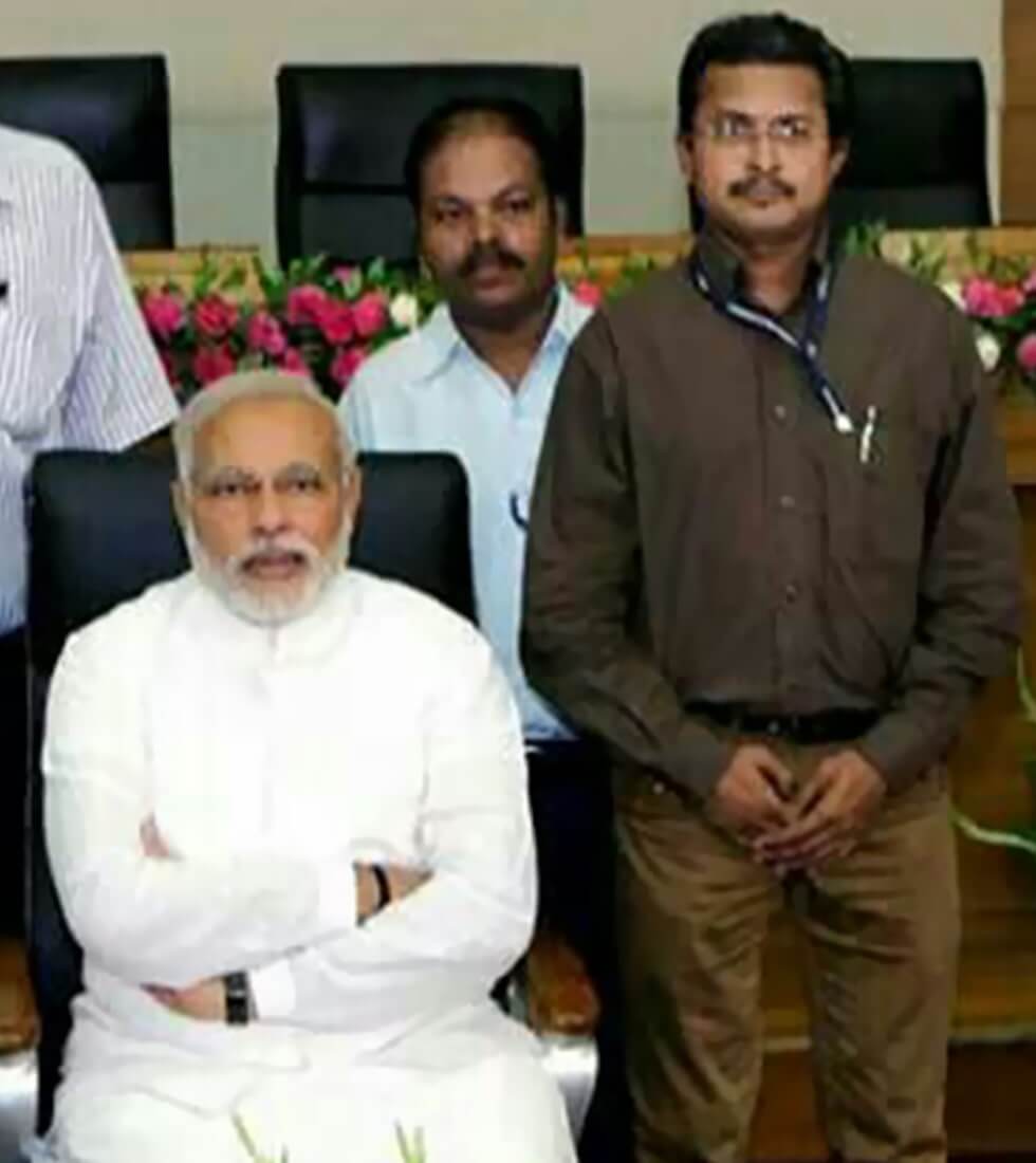 home_dinesh_desai_blog_news6